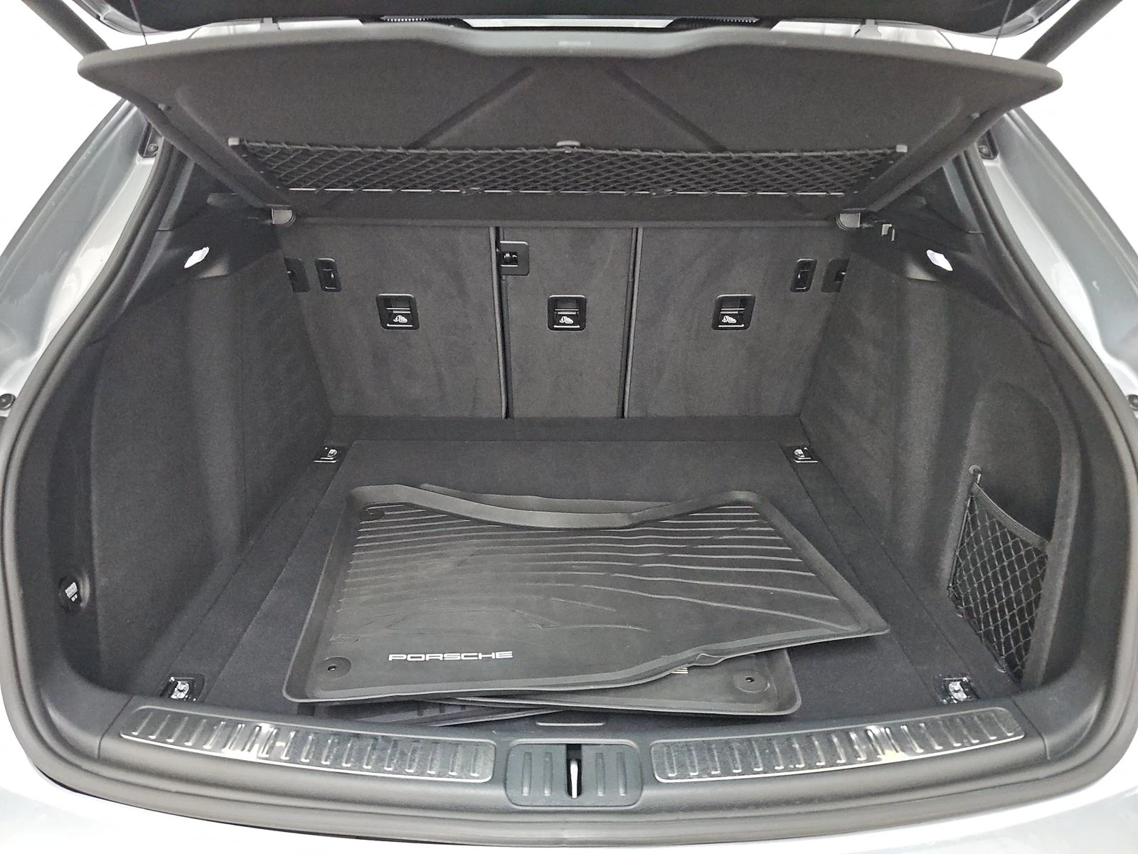 Porsche Macan   | Mobile.bg   14