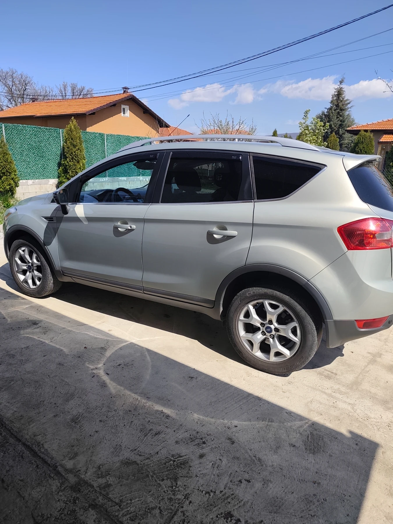 Ford Kuga, снимка 8 - Автомобили и джипове - 54171826