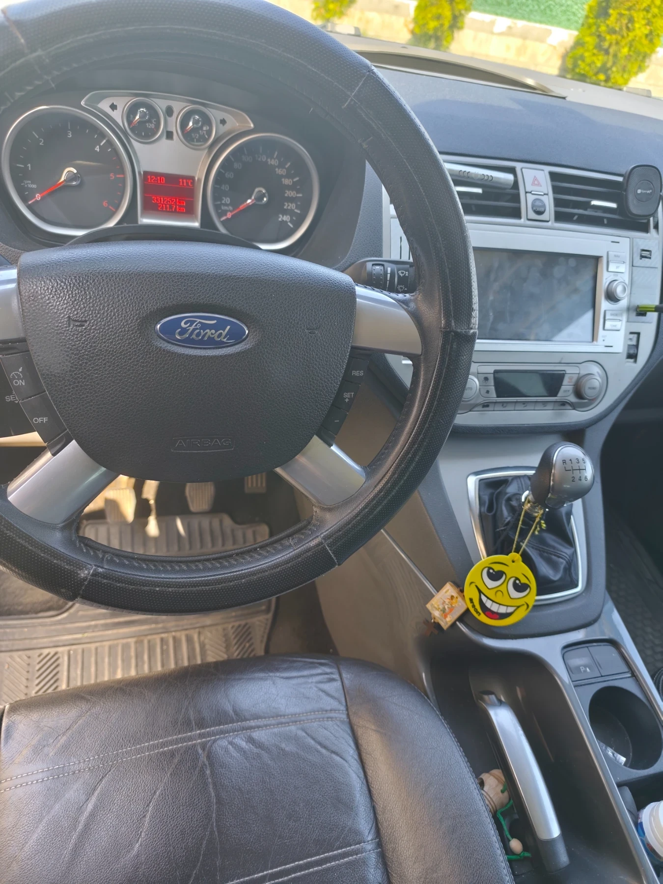 Ford Kuga, снимка 9 - Автомобили и джипове - 54171826