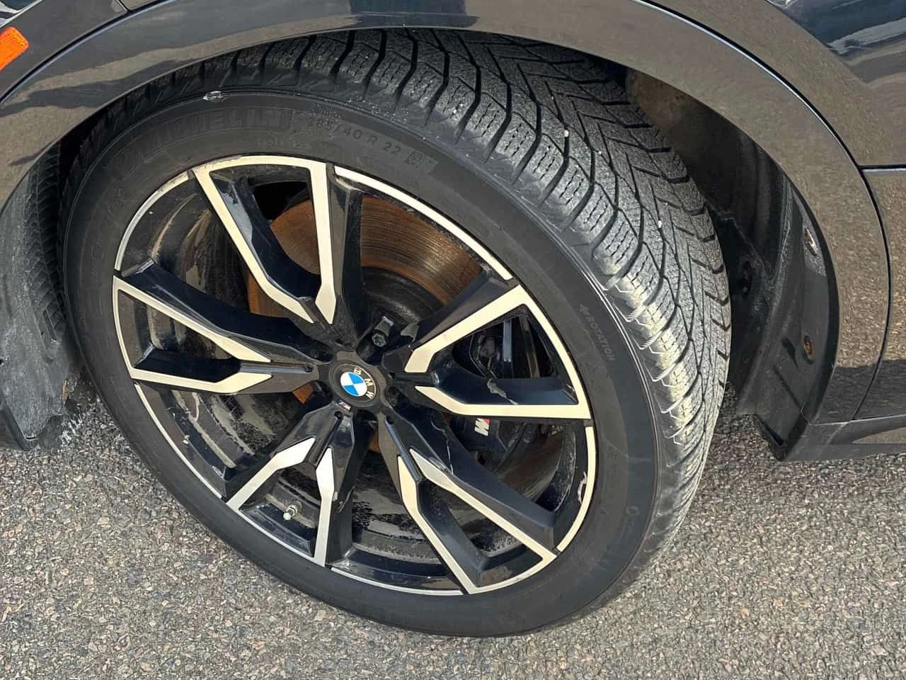 BMW X7 * M50i * ПРЕДСТАВИТЕЛСТВО * ДИСТРОНИК * 360, снимка 16 - Автомобили и джипове - 54684095
