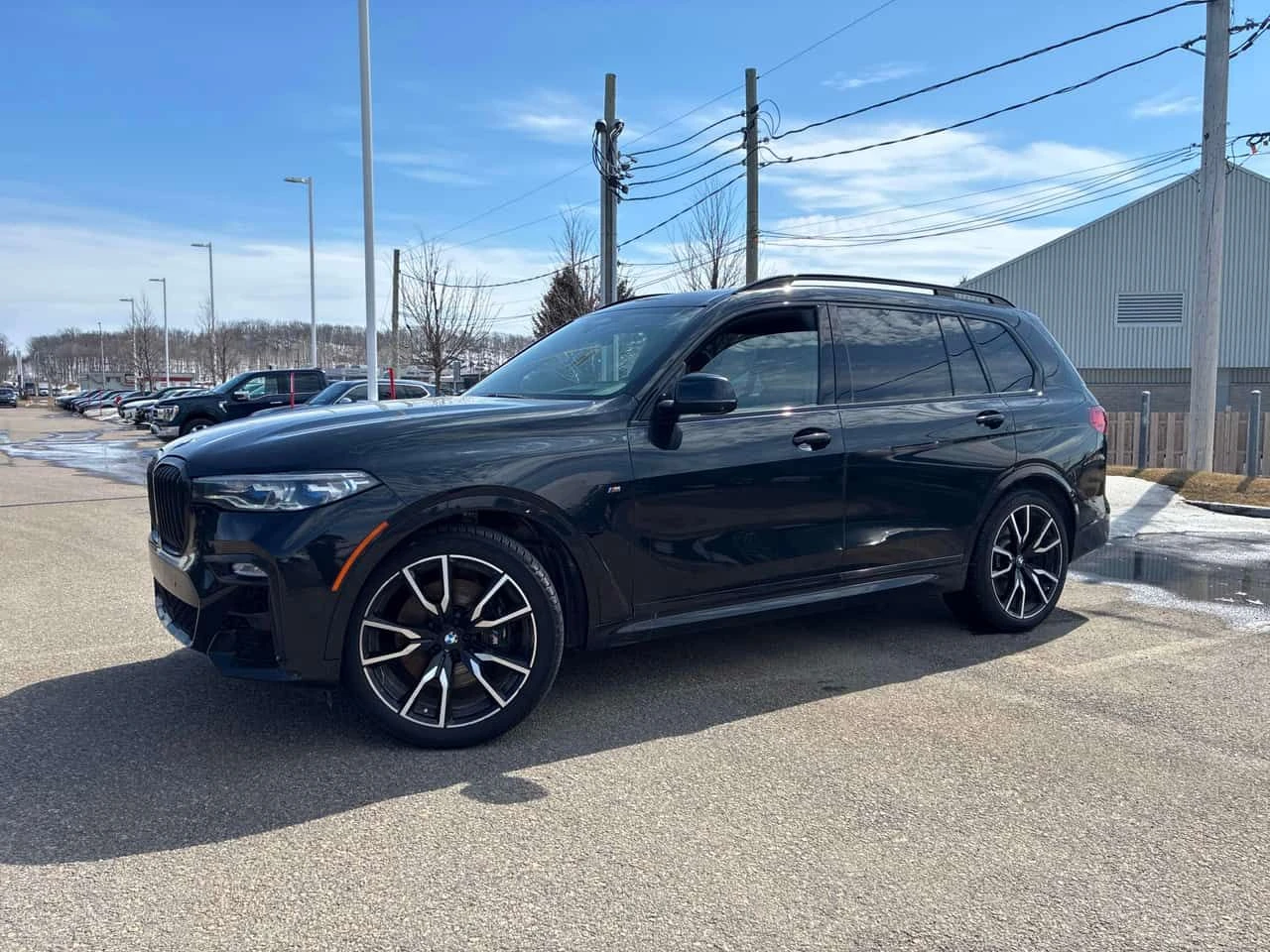 BMW X7 * M50i * ПРЕДСТАВИТЕЛСТВО * ДИСТРОНИК * 360, снимка 2 - Автомобили и джипове - 54684095