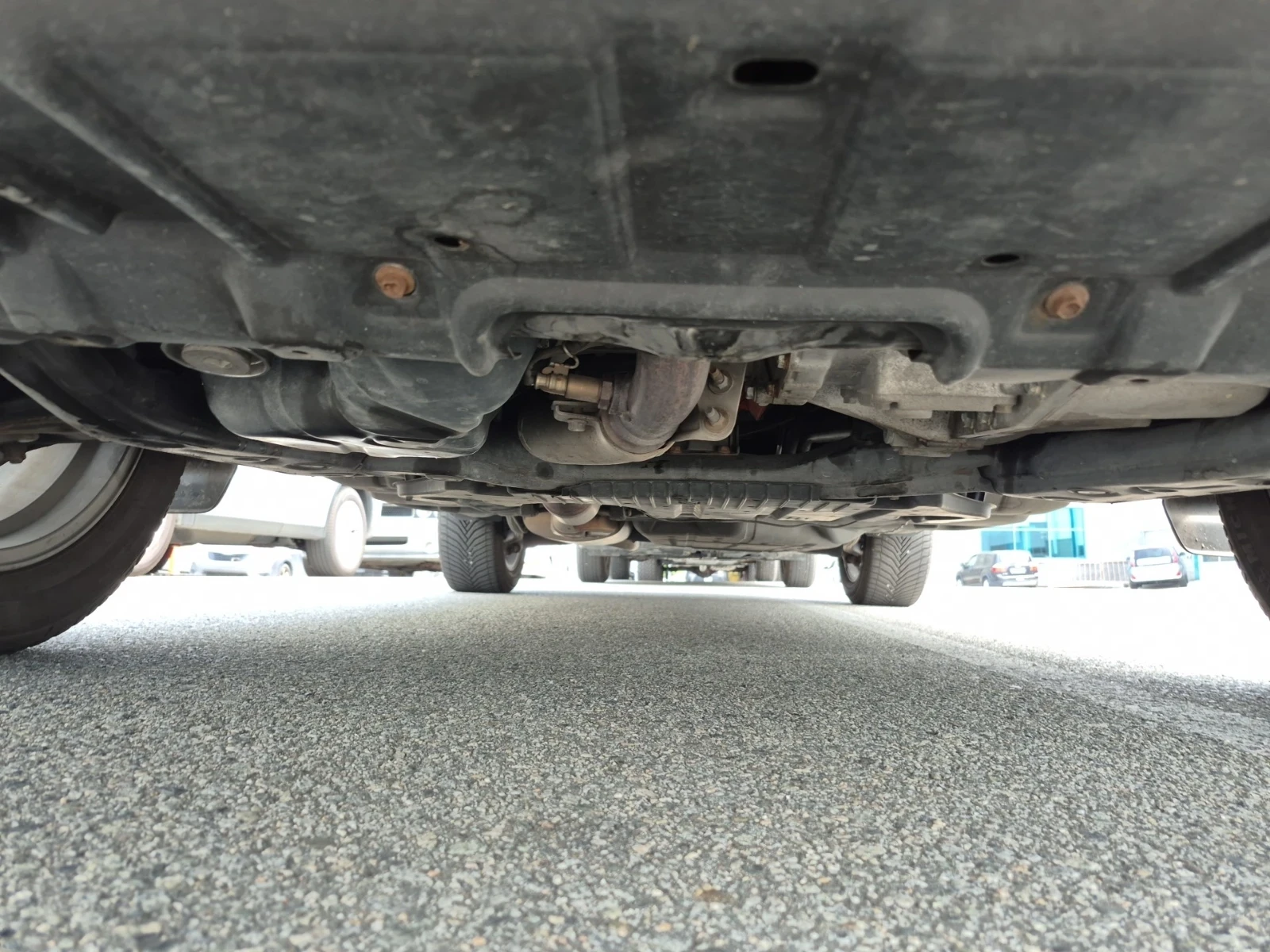 Toyota Highlander HYBRID LIMITED * 7 ����� * AWD * ��� ����� *  | Mobile.bg � ����������� 14