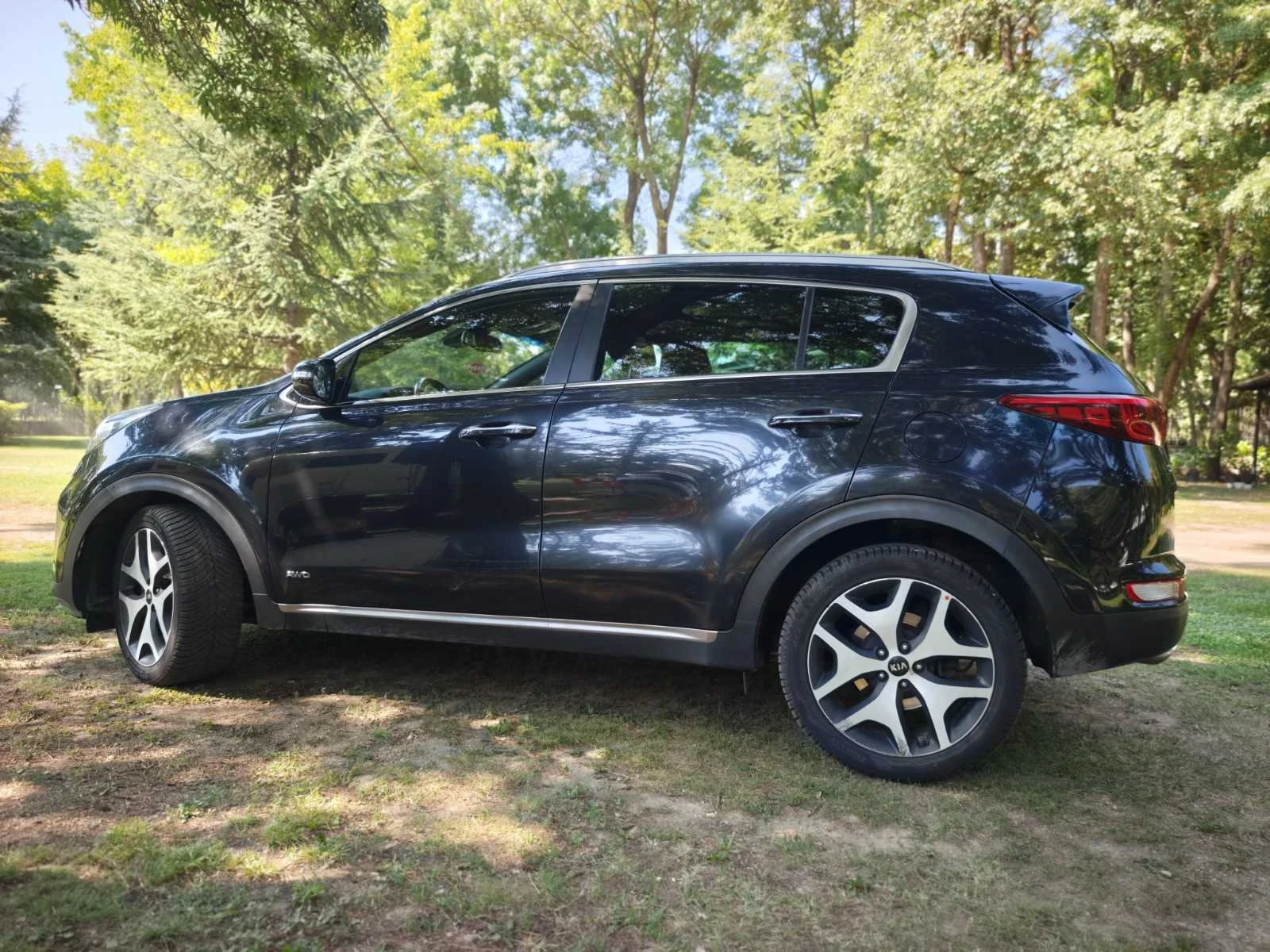 Kia Sportage, снимка 4 - Автомобили и джипове - 55622487