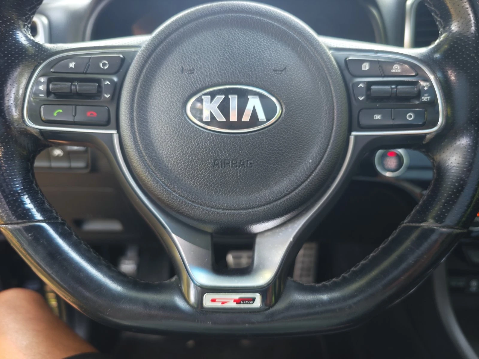 Kia Sportage, снимка 14 - Автомобили и джипове - 55622487