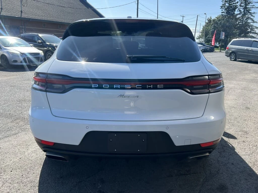 Porsche Macan ПОДГРЕВ* КАМЕРА* ПАНОРАМА* LANE* ASSIST* , снимка 5 - Автомобили и джипове - 55838635