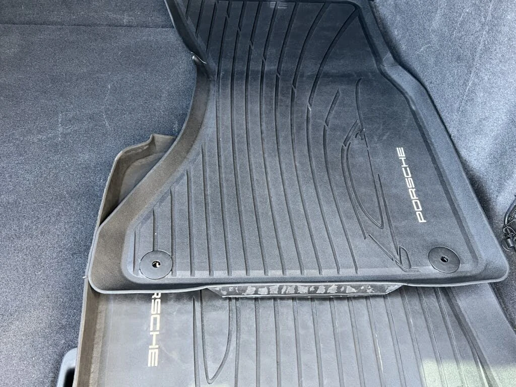 Porsche Macan ПОДГРЕВ* КАМЕРА* ПАНОРАМА* LANE* ASSIST* , снимка 17 - Автомобили и джипове - 55838635