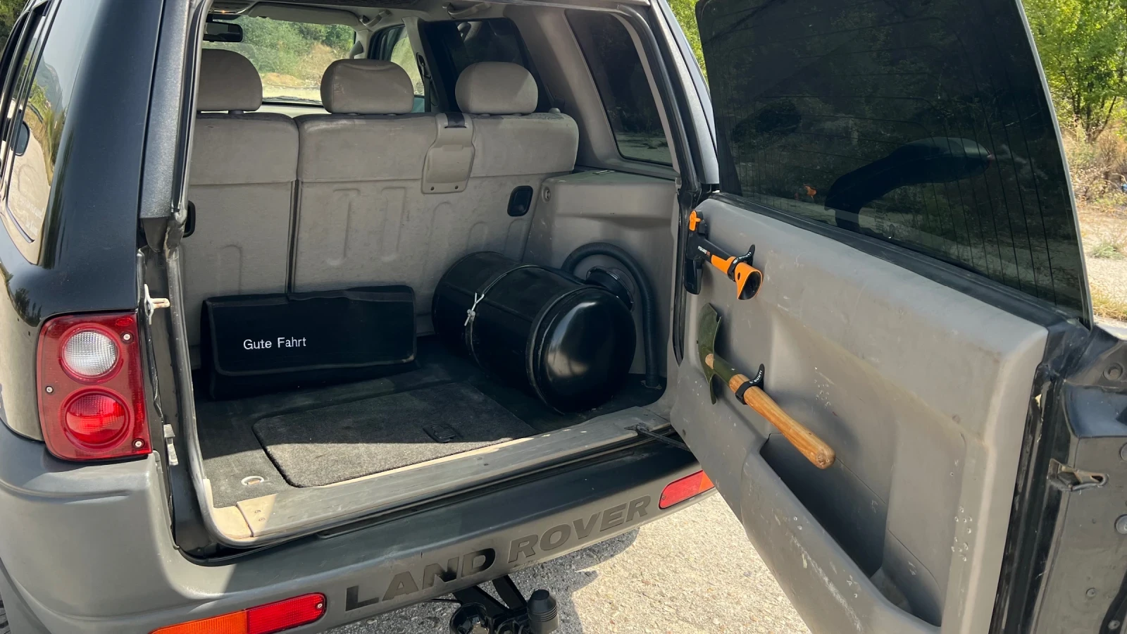 Land Rover Freelander, снимка 9 - Автомобили и джипове - 55858382