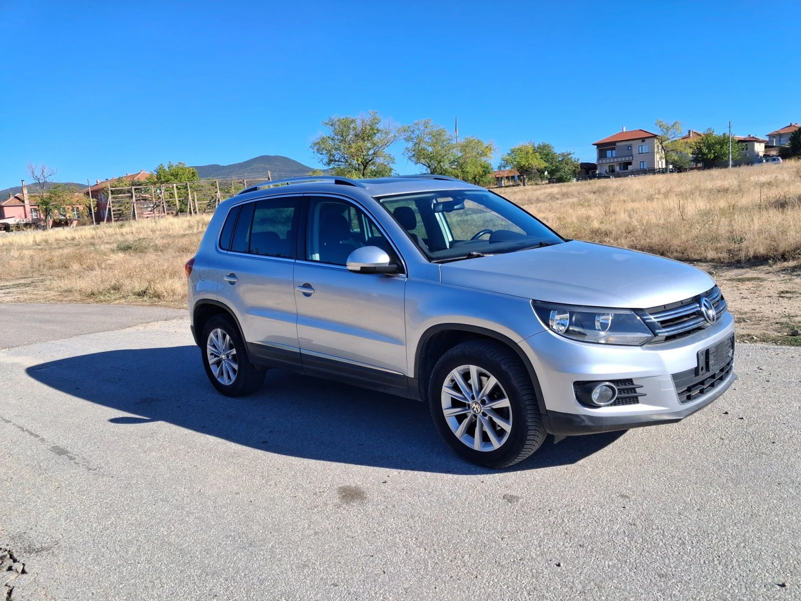 VW Tiguan 2.0TDI 7DSG 4MOTION, снимка 6 - Автомобили и джипове - 56344003