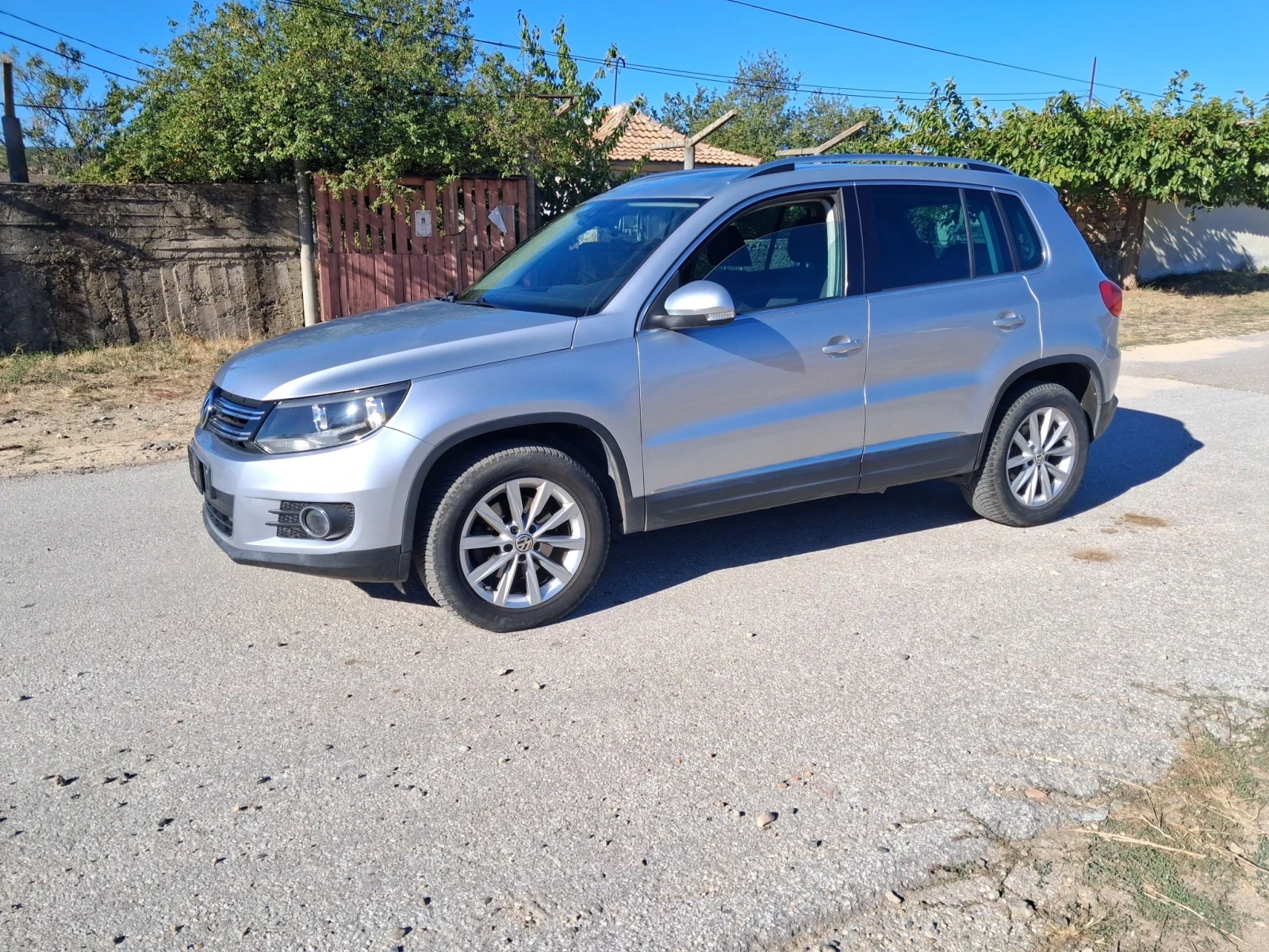 VW Tiguan 2.0TDI 7DSG 4MOTION, снимка 3 - Автомобили и джипове - 56344003