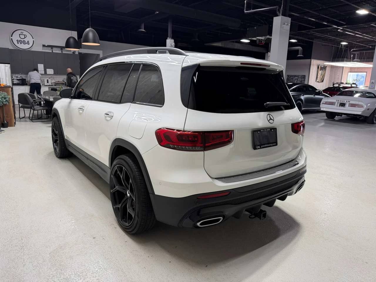 Mercedes-Benz GLB 250 250 4MATIC, снимка 5 - Автомобили и джипове - 56678607