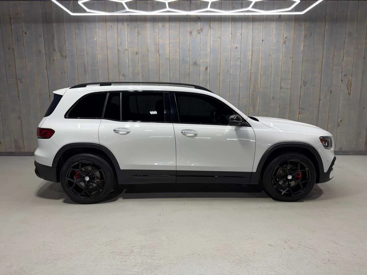 Mercedes-Benz GLB 250 250 4MATIC, снимка 2 - Автомобили и джипове - 56678607