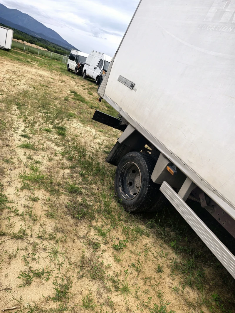 Iveco Daily 2.3MPI, снимка 12 - Бусове и автобуси - 51558867