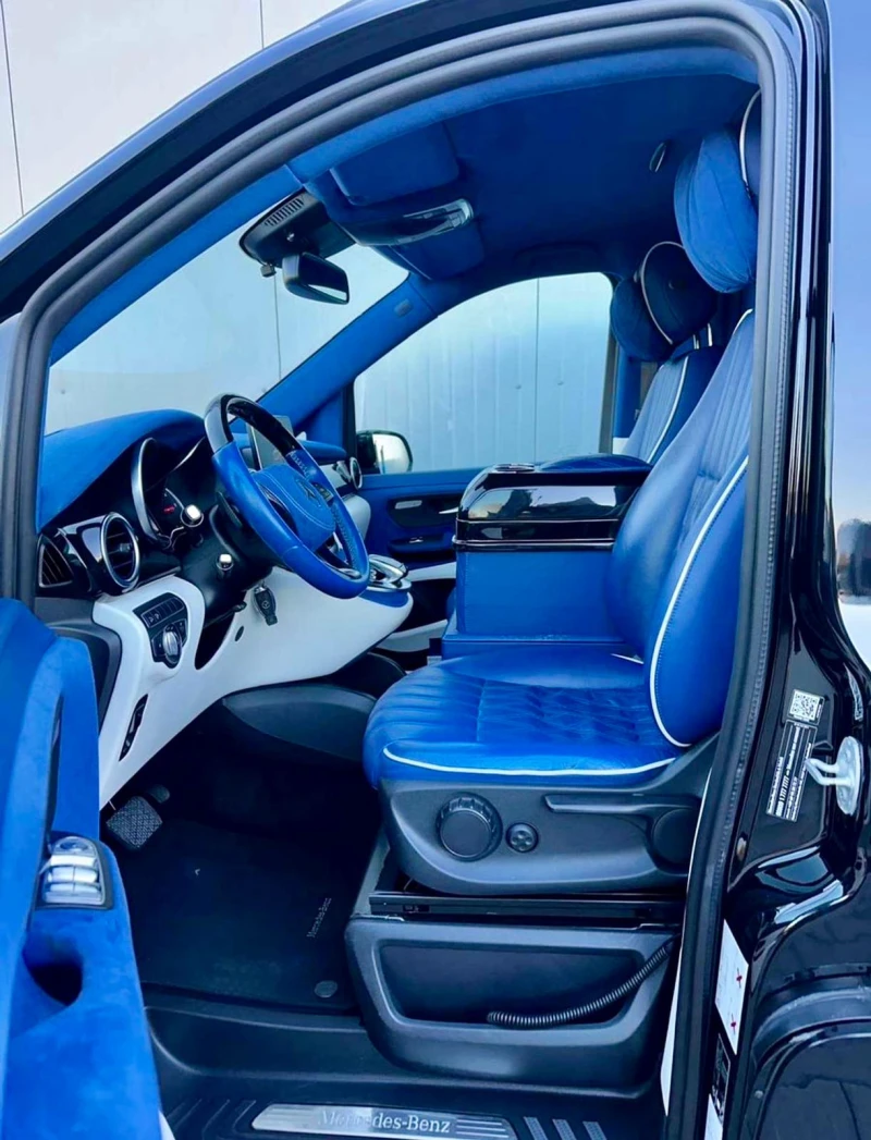Mercedes-Benz V 250 EXTRA LONG* 4M SPORT PACK* 360 * INDIVIDUAL* Лизин, снимка 7 - Бусове и автобуси - 52624054