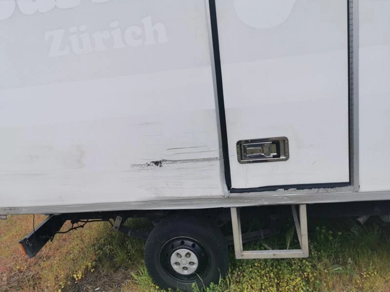 Iveco Daily 2.3MPI, снимка 9 - Бусове и автобуси - 47183846