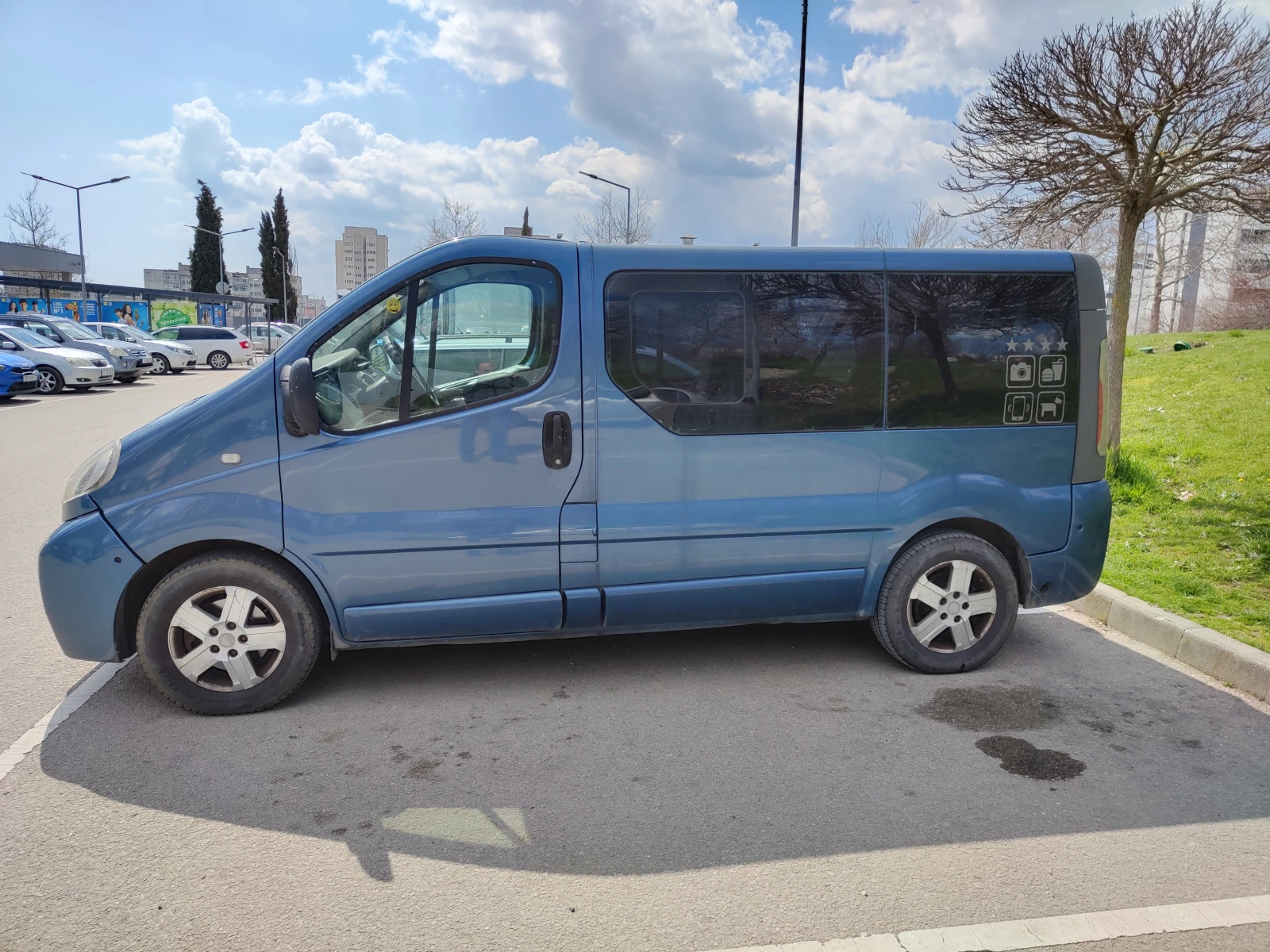 Opel Vivaro, снимка 2 - Бусове и автобуси - 54242316