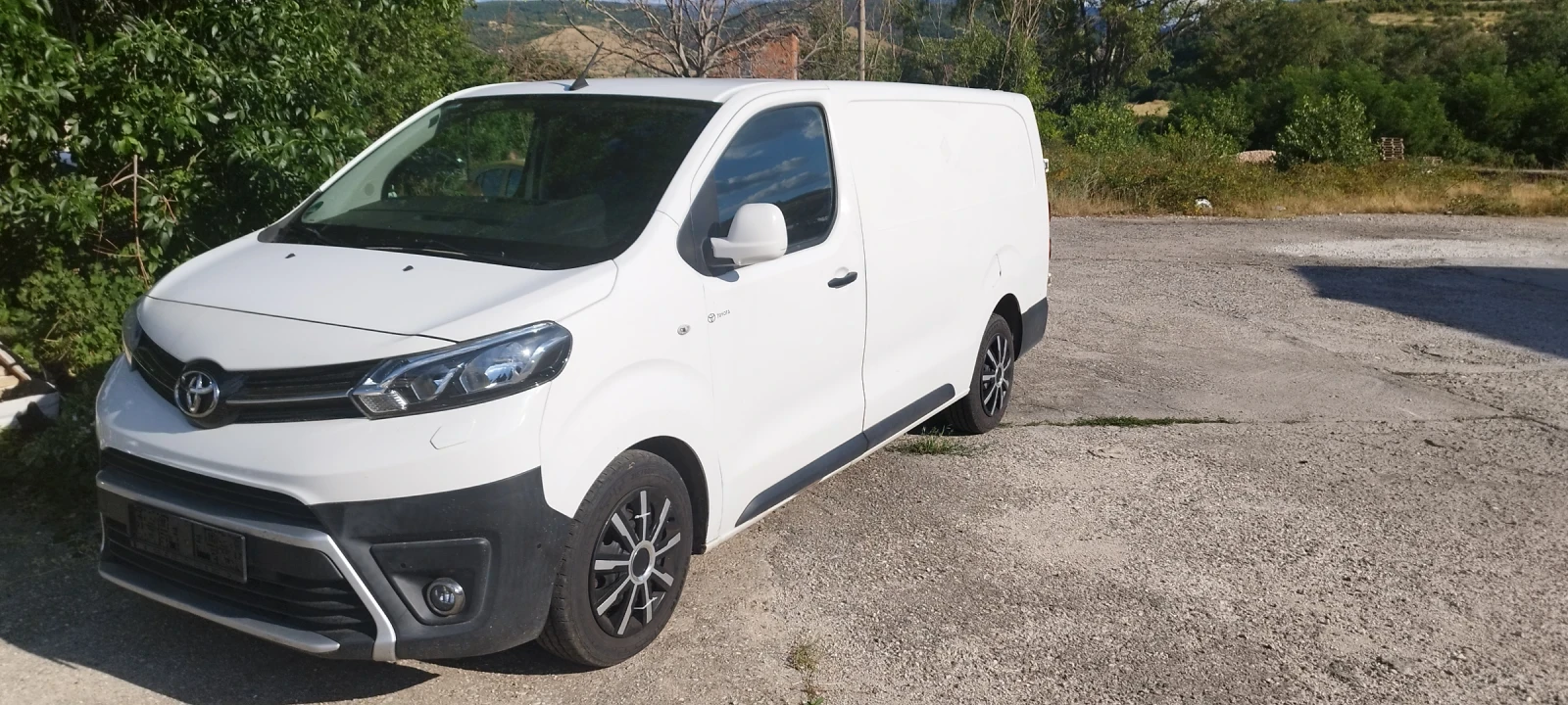 Toyota Proace Max, снимка 2 - Бусове и автобуси - 55286865