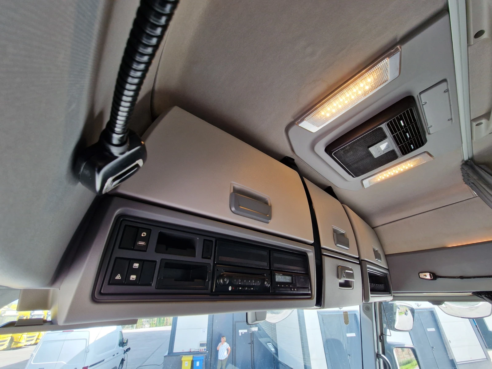 Renault T 520| 1. |     | Mobile.bg   13