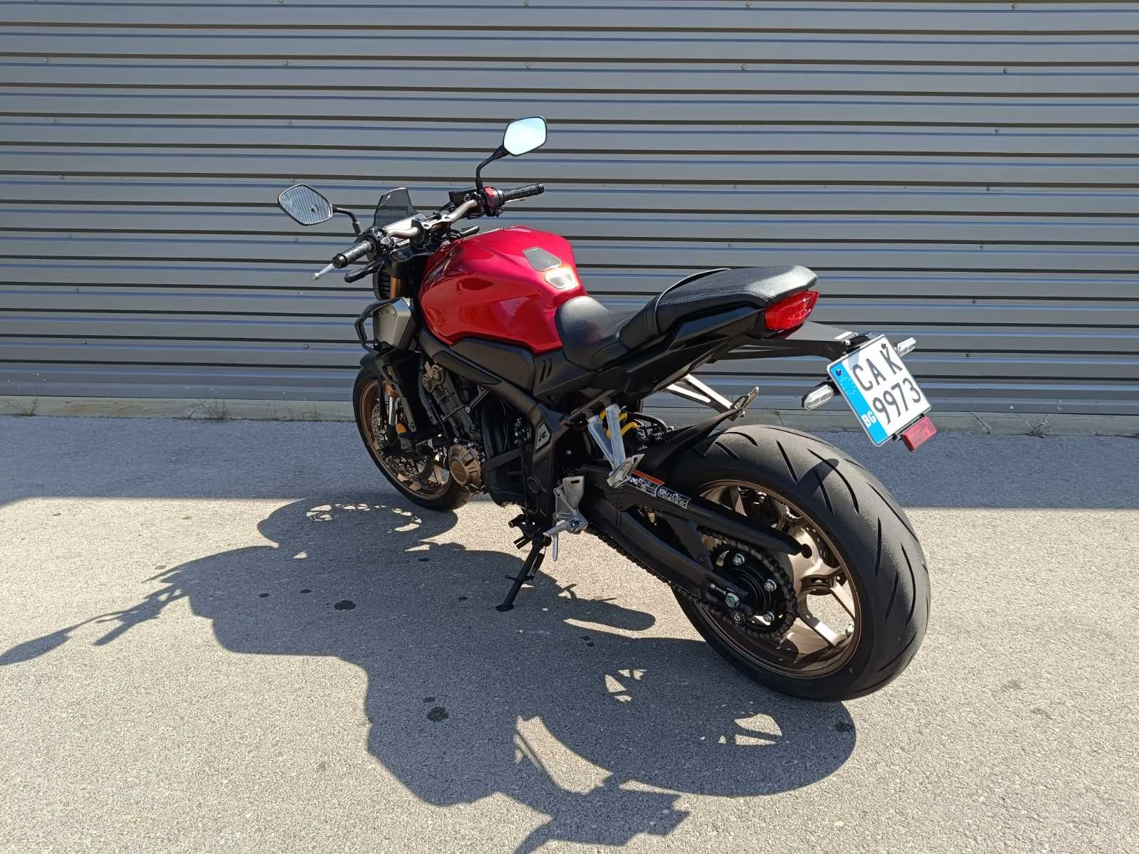 Honda Cb CB650R - изображение 5