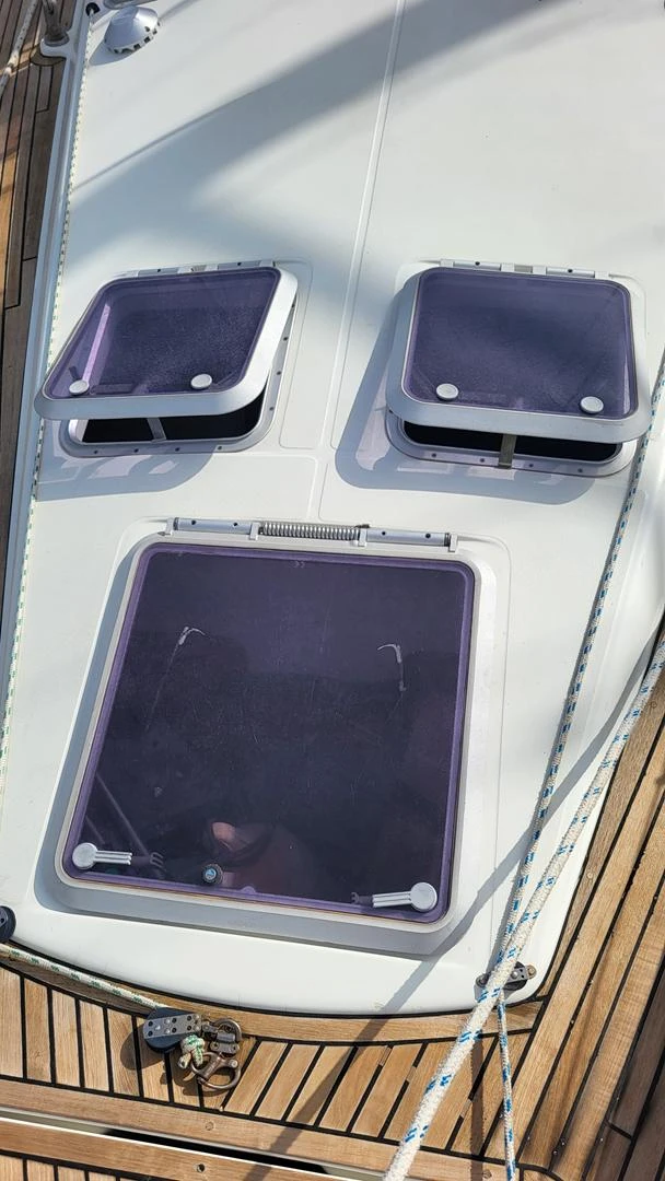 Ветроходна лодка Jeanneau Sun Odyssey 45.2 - изображение 6