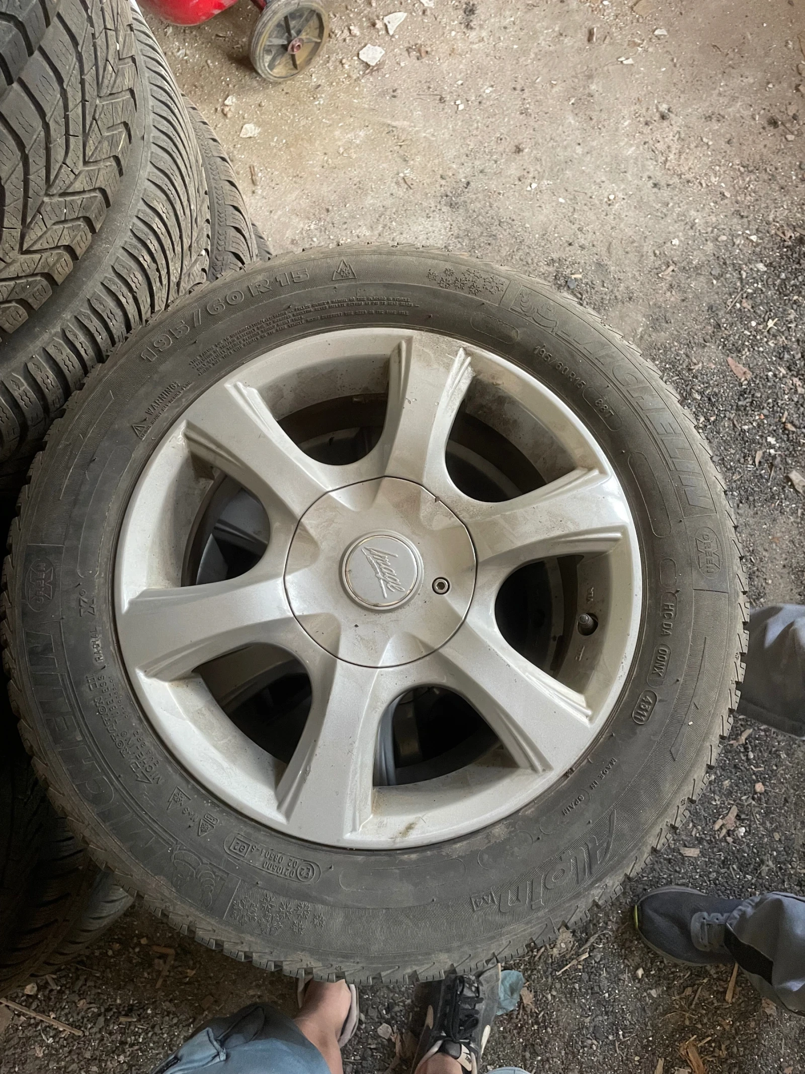    195/60R15  Volvo V70 | Mobile.bg   1