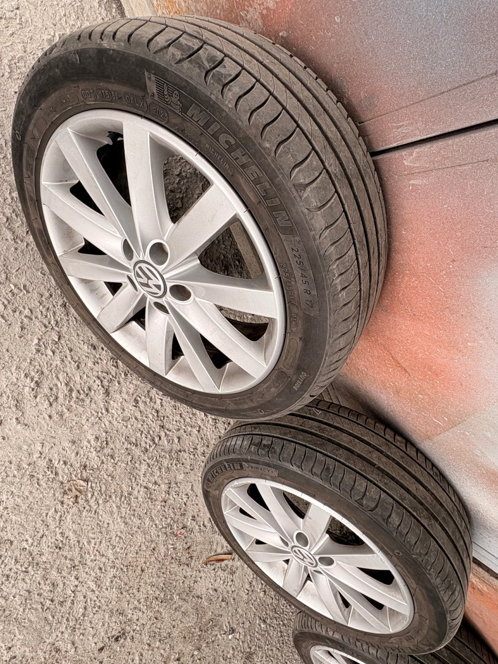 Гуми с джанти Michelin 225/45R17, снимка 4 - Гуми и джанти - 54055259