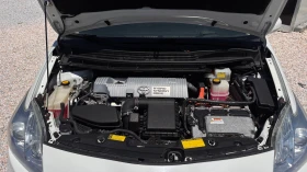 Toyota Prius Нов внос от Италия, снимка 11