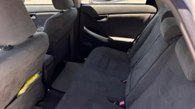 Toyota Prius Нов внос от Италия, снимка 7