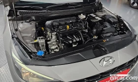 Hyundai Elantra 1.6 Smart, снимка 6