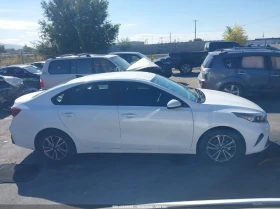 Kia Forte 2.0L I-4 DOHC, VVT, 147HP Front Wheel Drive - 24200 лв. / 12373.26 € - 91680340 5