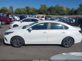 Kia Forte 2.0L I-4 DOHC, VVT, 147HP Front Wheel Drive - 24200 лв. / 12373.26 € - 91680340 6