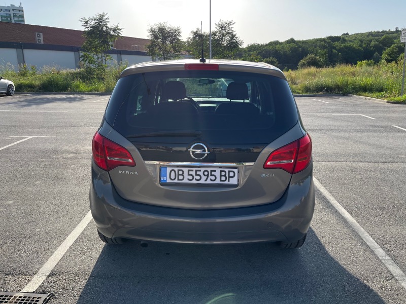 Opel Meriva 1.4 фабрична газ, снимка 7 - Автомобили и джипове - 46816441