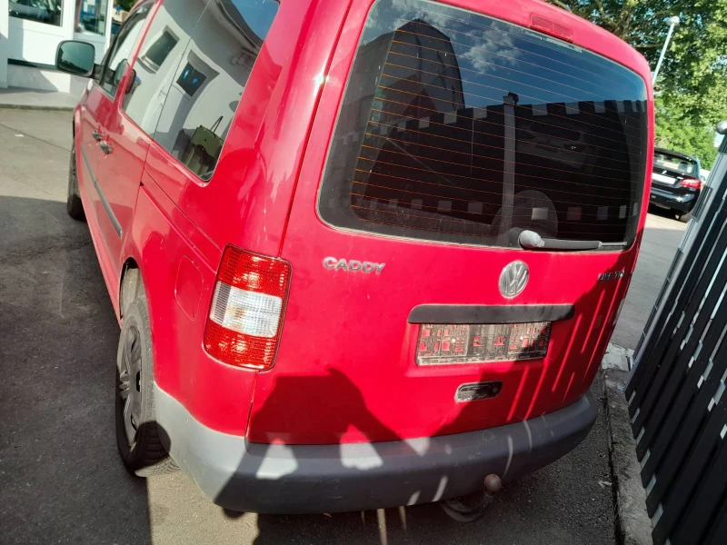 VW Caddy Live, снимка 5 - Автомобили и джипове - 47411204