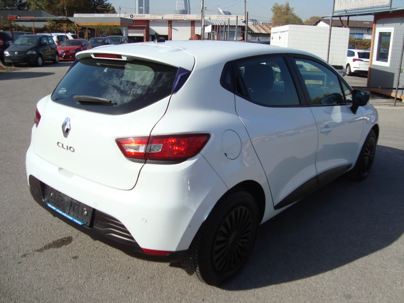 Renault Clio 1.2 газ, снимка 4 - Автомобили и джипове - 47748388