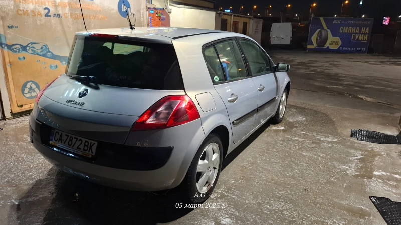 Renault Megane, снимка 5 - Автомобили и джипове - 49380064