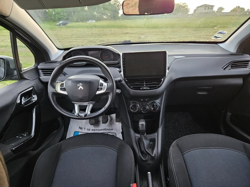 Peugeot 208 1.4 HDI EURO5 , снимка 8 - Автомобили и джипове - 51776303