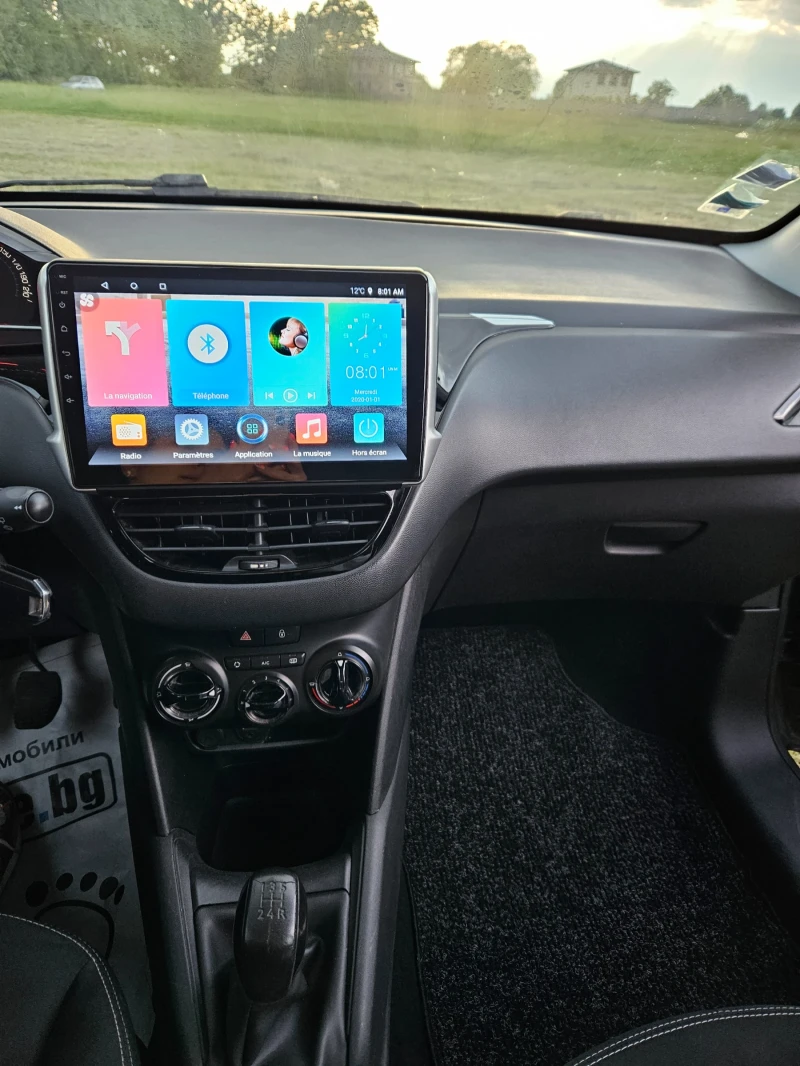 Peugeot 208 1.4 HDI EURO5 , снимка 13 - Автомобили и джипове - 51776303