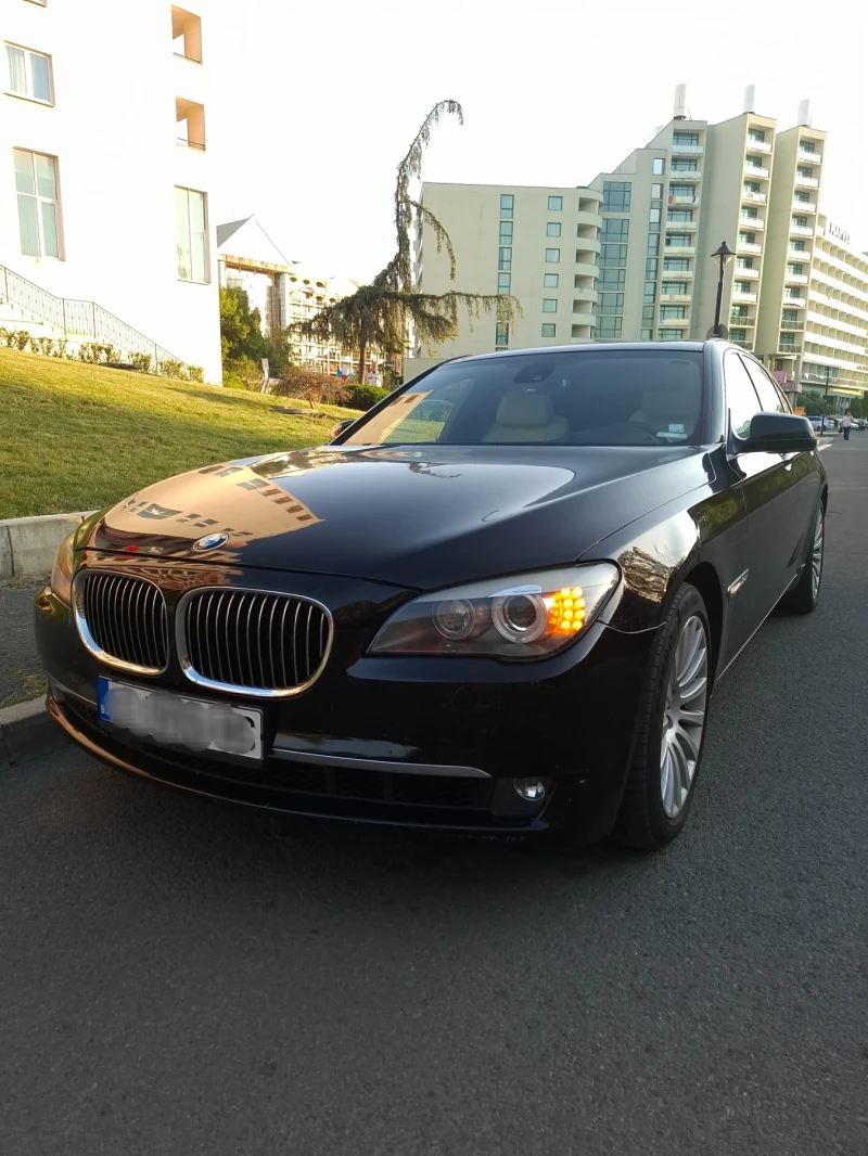 BMW 740 Xdrive Individual, снимка 3 - Автомобили и джипове - 52645672