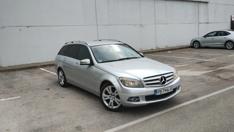 Mercedes-Benz C 220 2.2, снимка 8 - Автомобили и джипове - 52503447