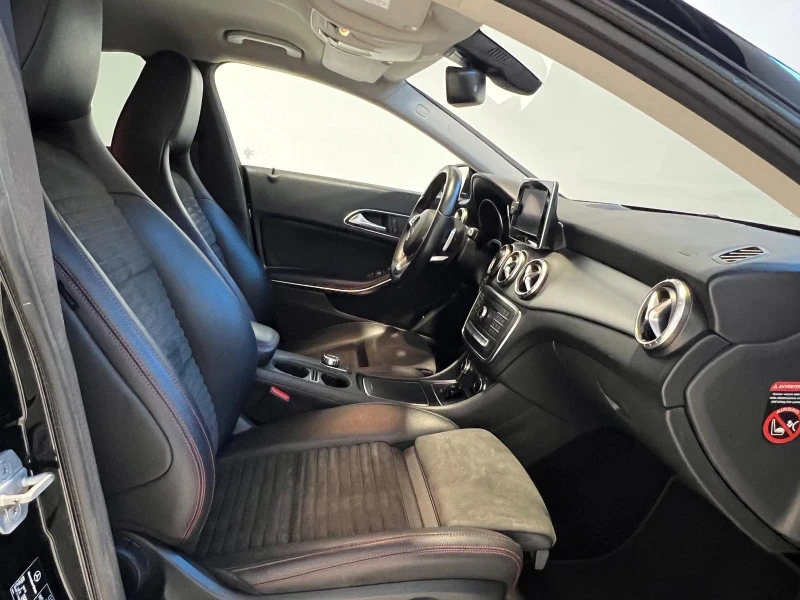 Mercedes-Benz CLA 220 AMG-PAKET, FACE, KAMERA, снимка 10 - Автомобили и джипове - 52450239