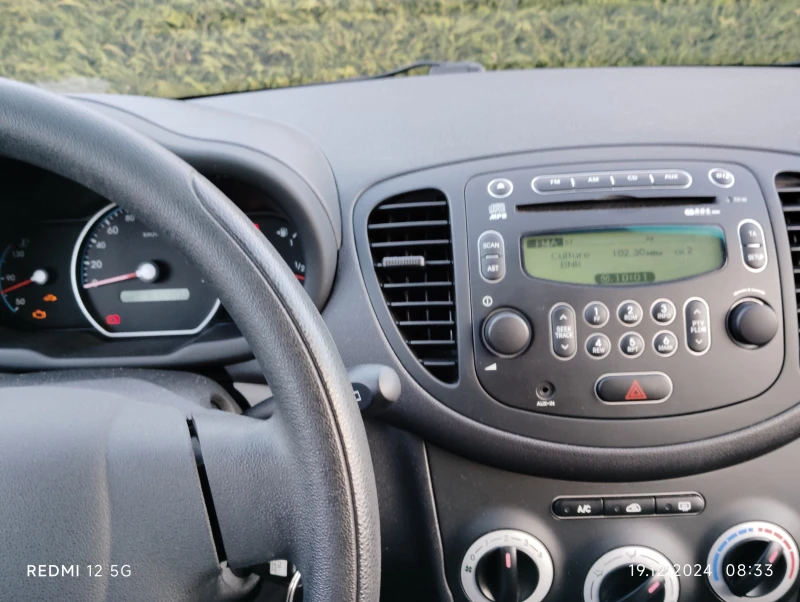 Hyundai I10, снимка 3 - Автомобили и джипове - 52260070