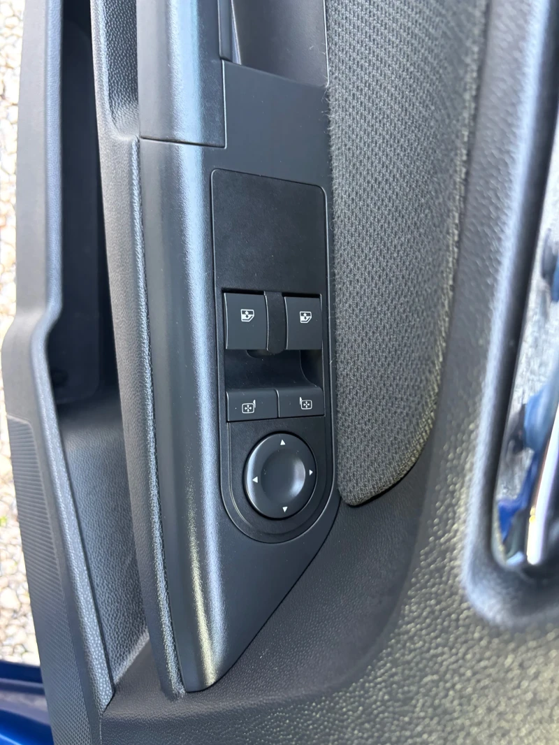 Opel Astra 1.7TDI Топ състояние Възможен бартер , снимка 11 - Автомобили и джипове - 52416800