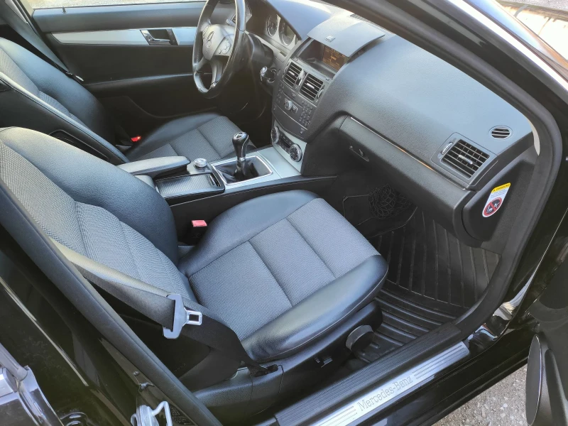 Mercedes-Benz C 200 2.2CDI OM 646, снимка 6 - Автомобили и джипове - 52592576
