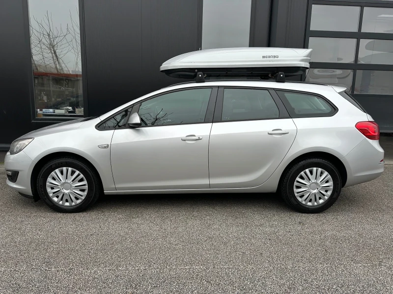 Opel Astra  1.7 CDTI 6ck 110kc Sports Tоurer , снимка 7 - Автомобили и джипове - 53413755