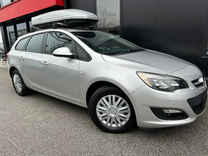 Opel Astra  1.7 CDTI 6ck 110kc Sports Tоurer , снимка 3 - Автомобили и джипове - 53413755
