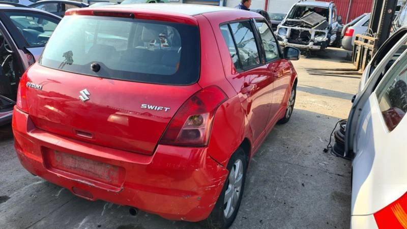 Suzuki Swift 1.3 d - изображение 4