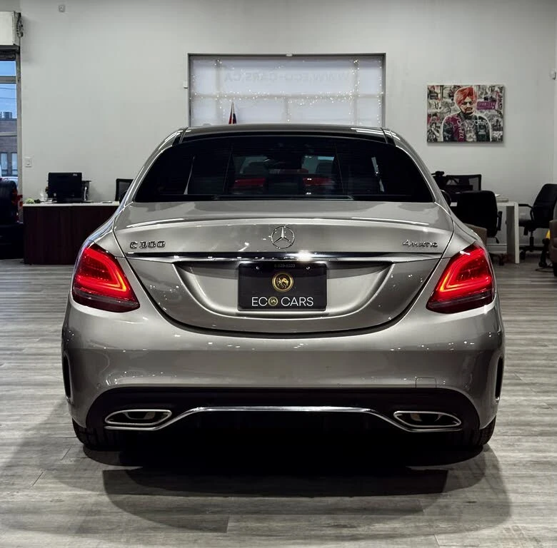 Mercedes-Benz C 300 * АВТО КРЕДИТ* ЦЕНА ДО БГ * СЕРВИЗНА ИСТОРИЯ *  - изображение 7