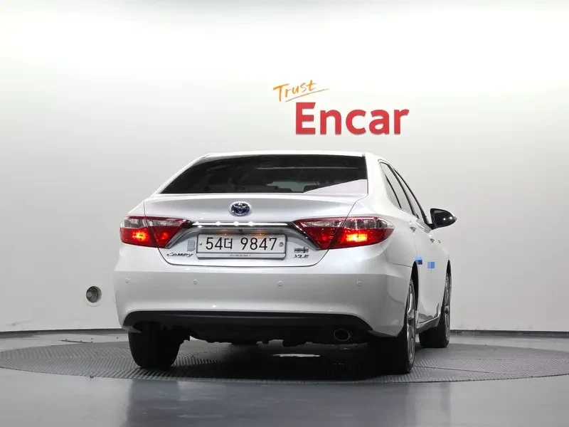 Toyota Camry HYBRID XLE | Mobile.bg � ����������� 3