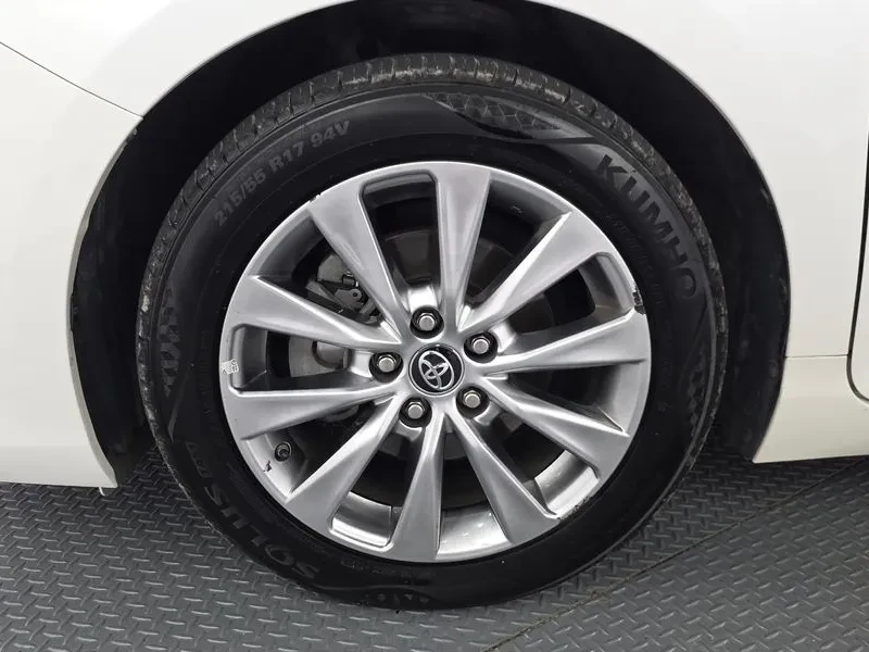 Toyota Camry HYBRID XLE | Mobile.bg � ����������� 4