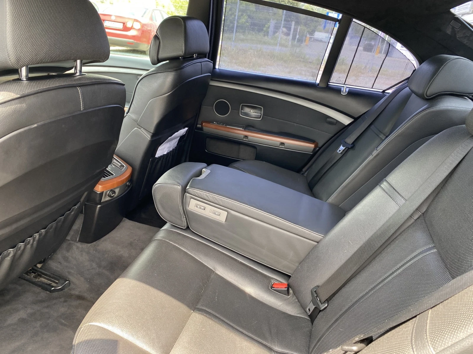 BMW 730  - изображение 7