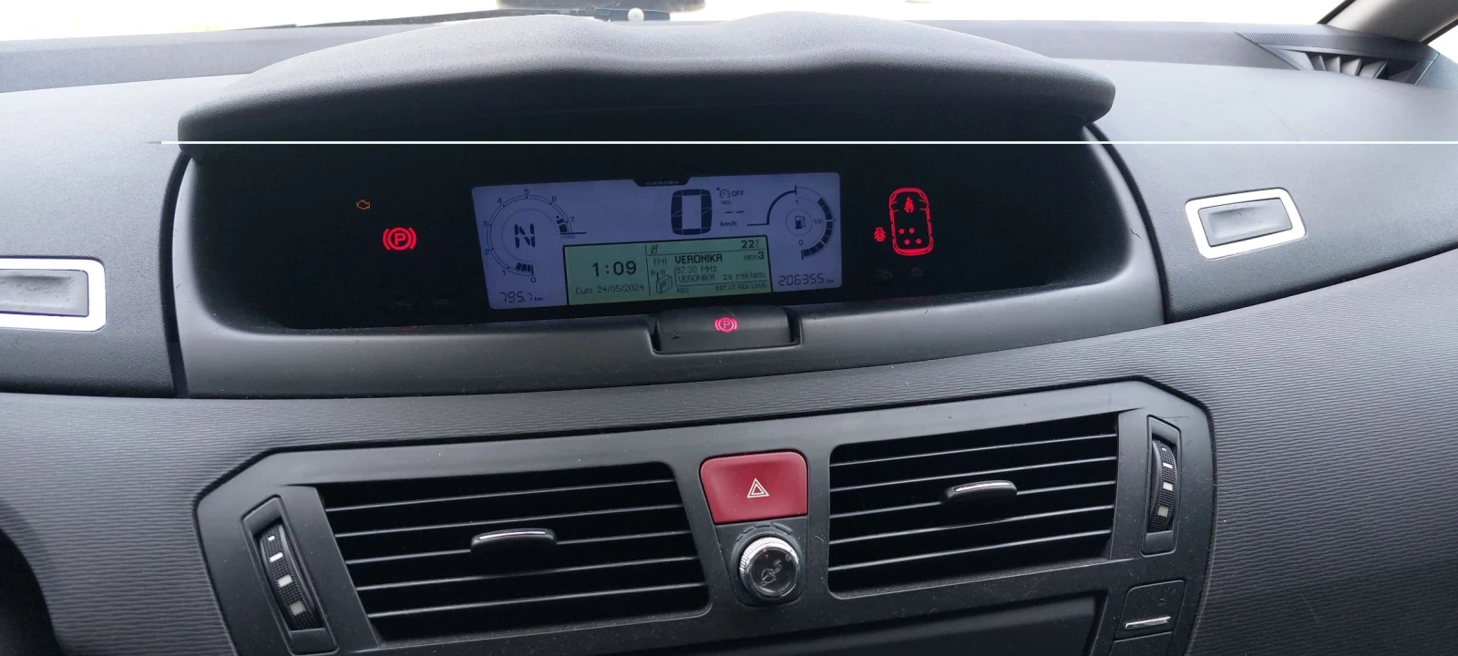 Citroen C4 Picasso  - изображение 10